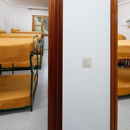 Albergue Sierra De Arbe Naval Екстериор снимка