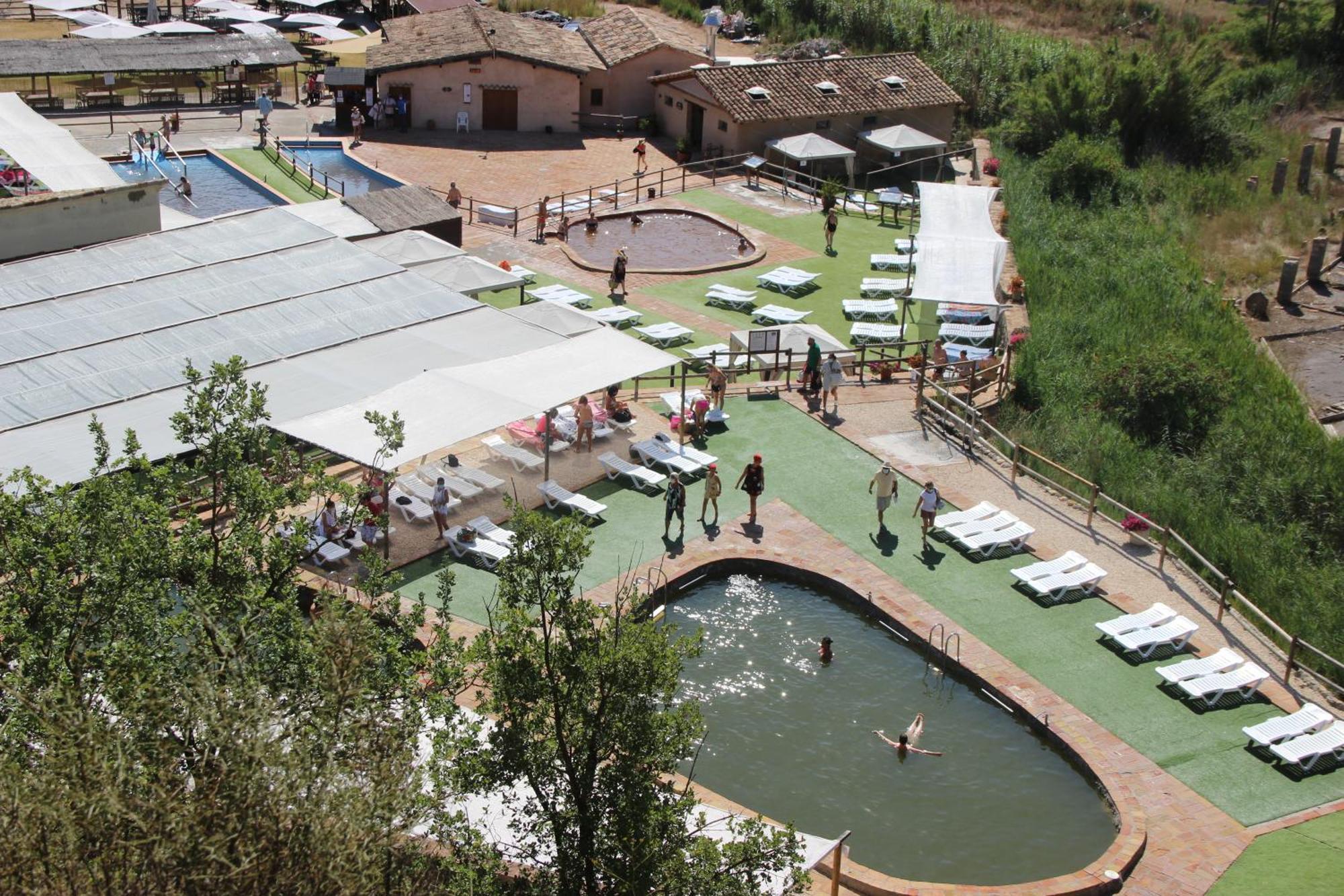 Albergue Sierra De Arbe Naval Екстериор снимка