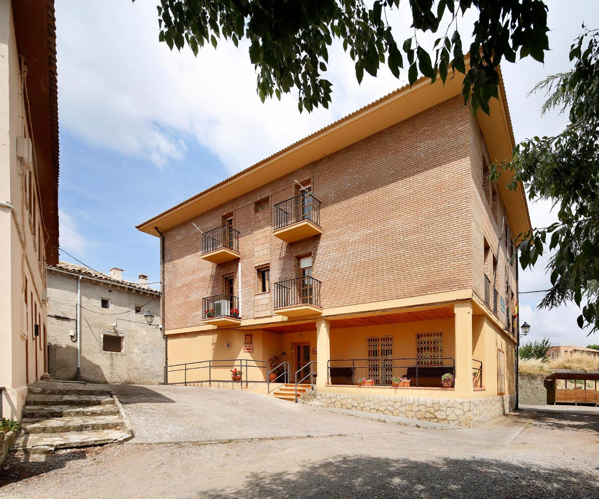 Albergue Sierra De Arbe Naval Екстериор снимка